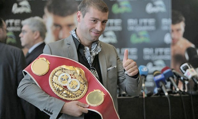 Unificarea centurilor, pe Arena Naţională?